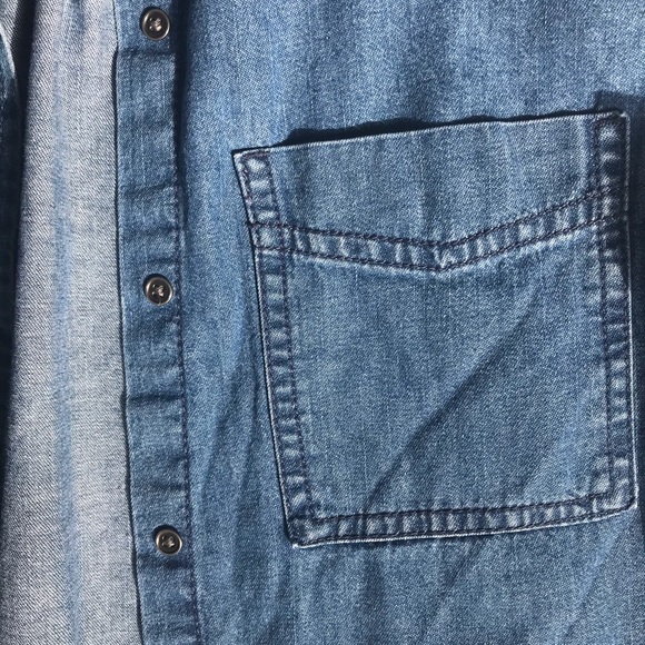 Denim shirt, classic fit - Picture 5 of 5